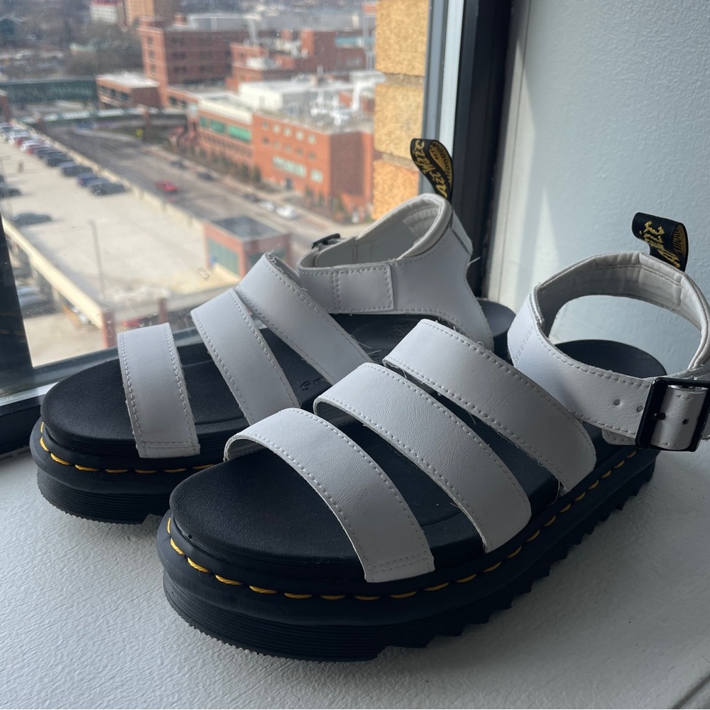 Dr Marten Sandals White